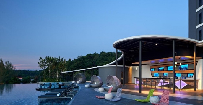 Отель Aloft Langkawi Pantai Tengah 4*